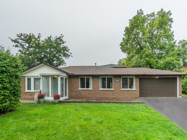 32 Viscount Way, Mount Albert