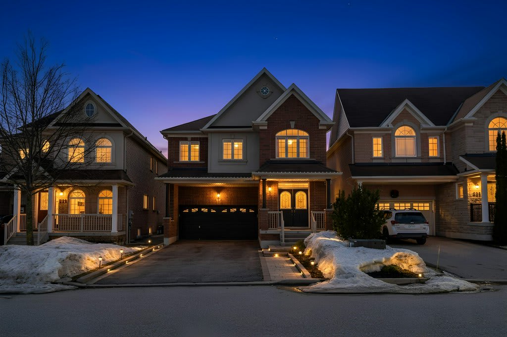 237 Karl Rose Trail Newmarket