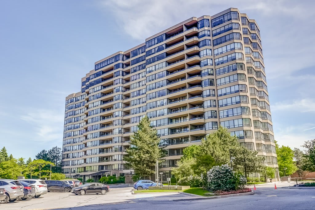 123 - 32 Clarissa Dr