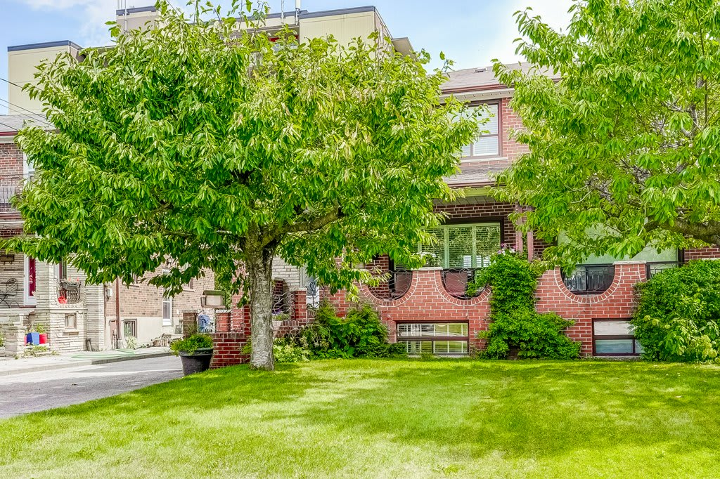 31 Donofree Road, Toronto