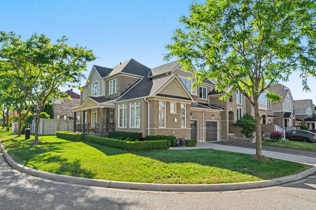 22 Ulson Drive, Richmond Hill