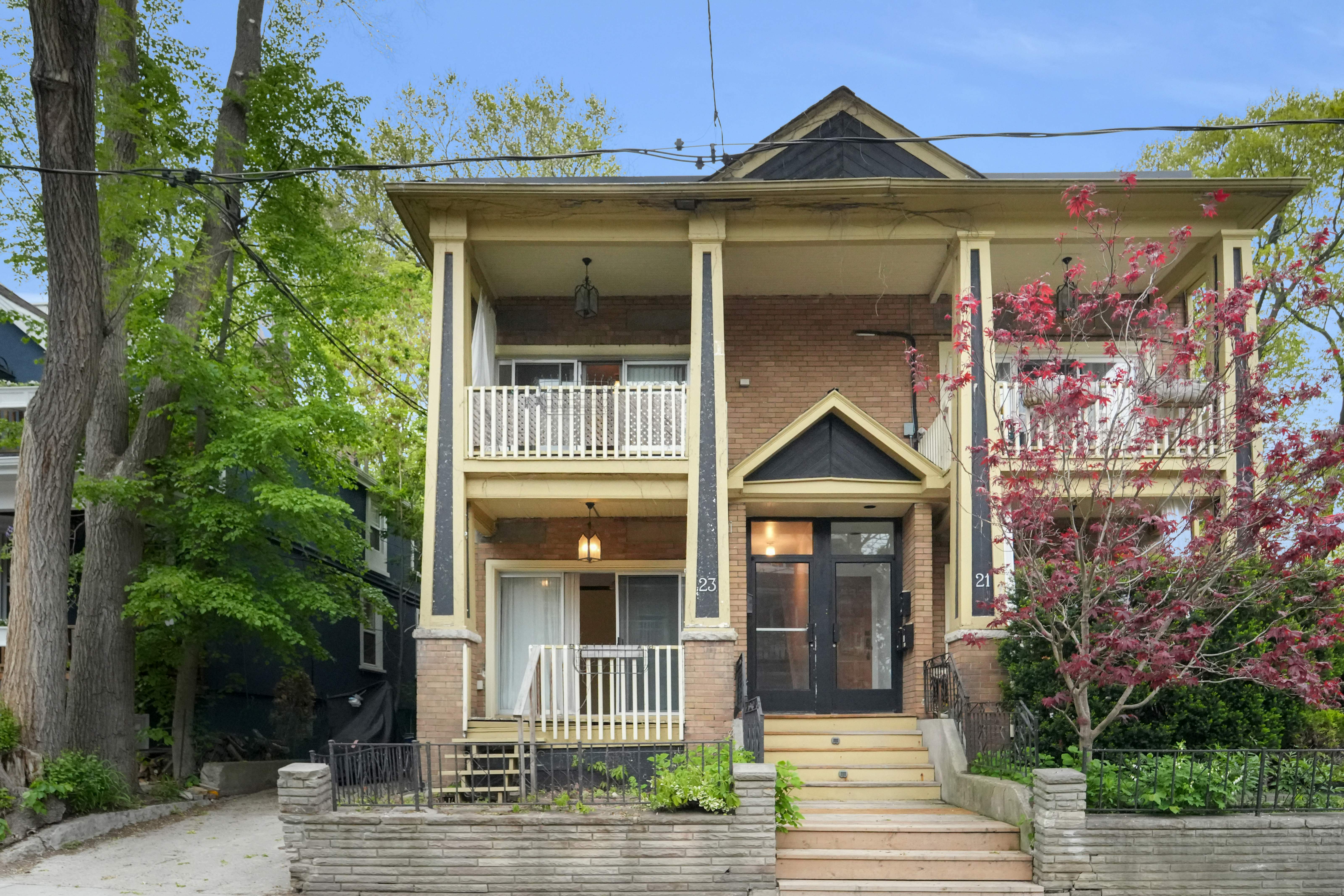 23 Fernwood Park Ave, Toronto