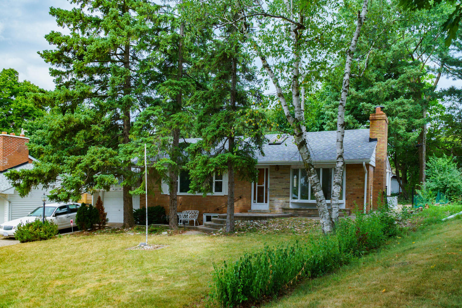 181 Cottonwood Dr, Toronto