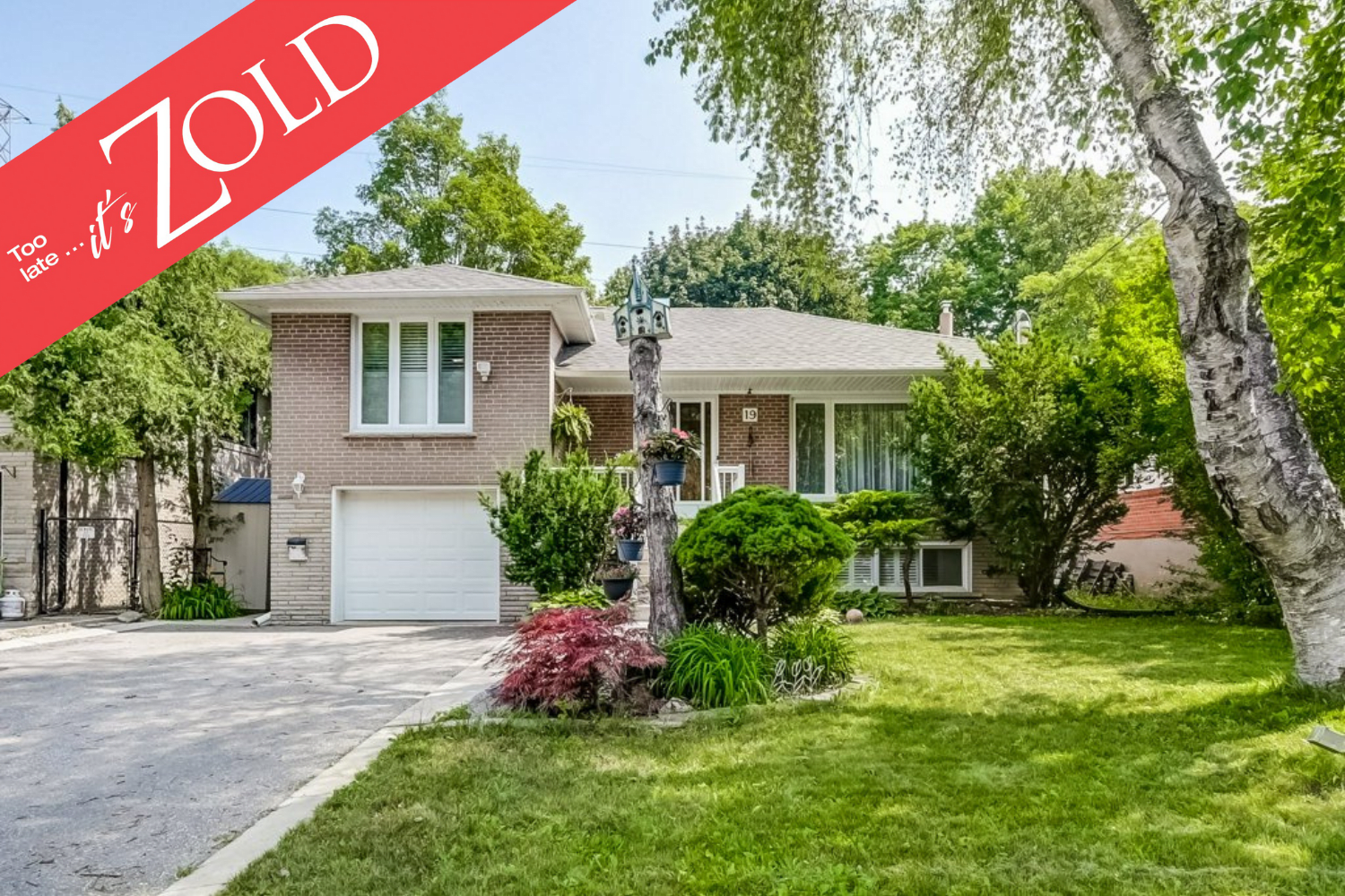 19 Dellbank Rd, North York