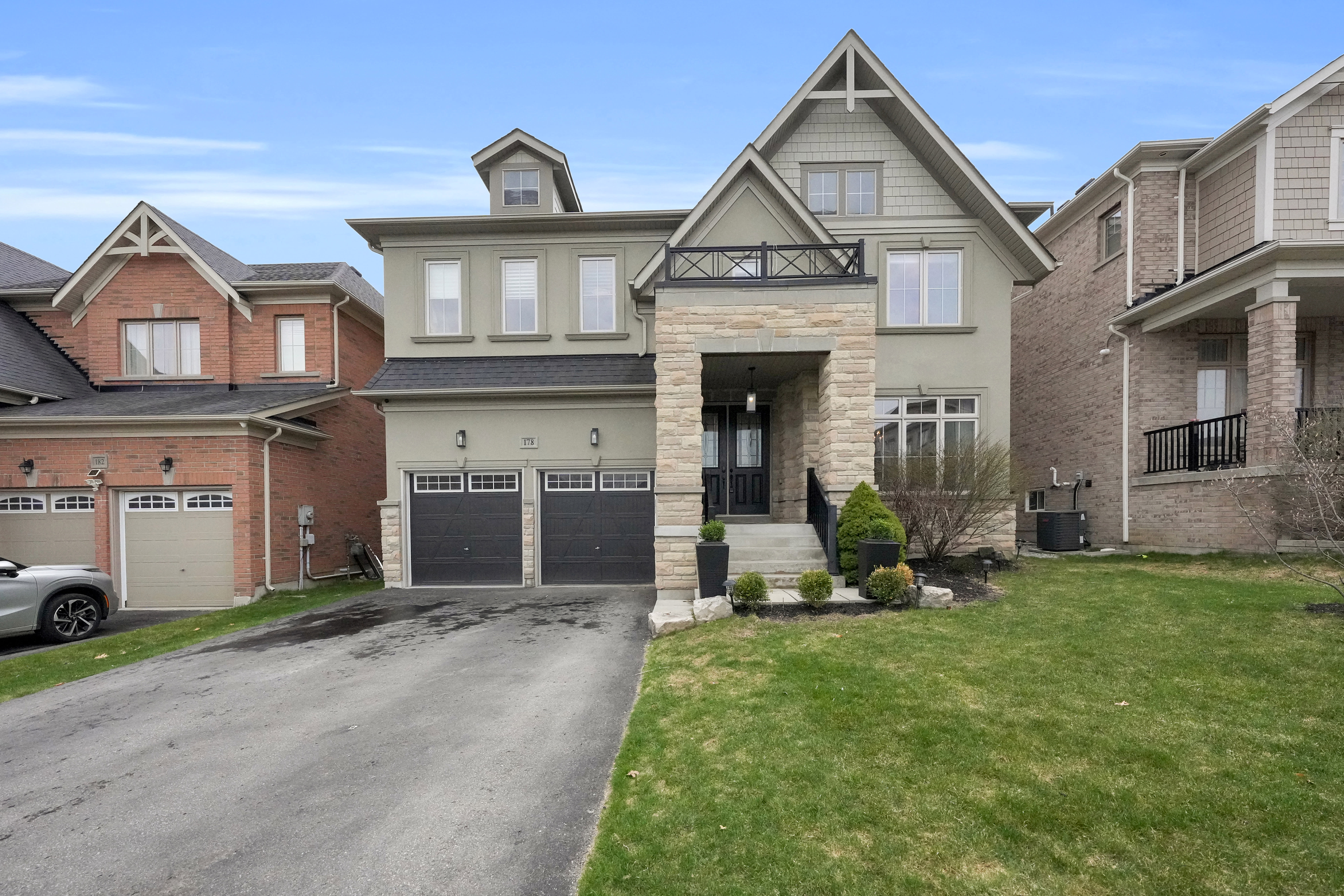 178 Gar Lehman Avenue, Whitchurch-Stouffville