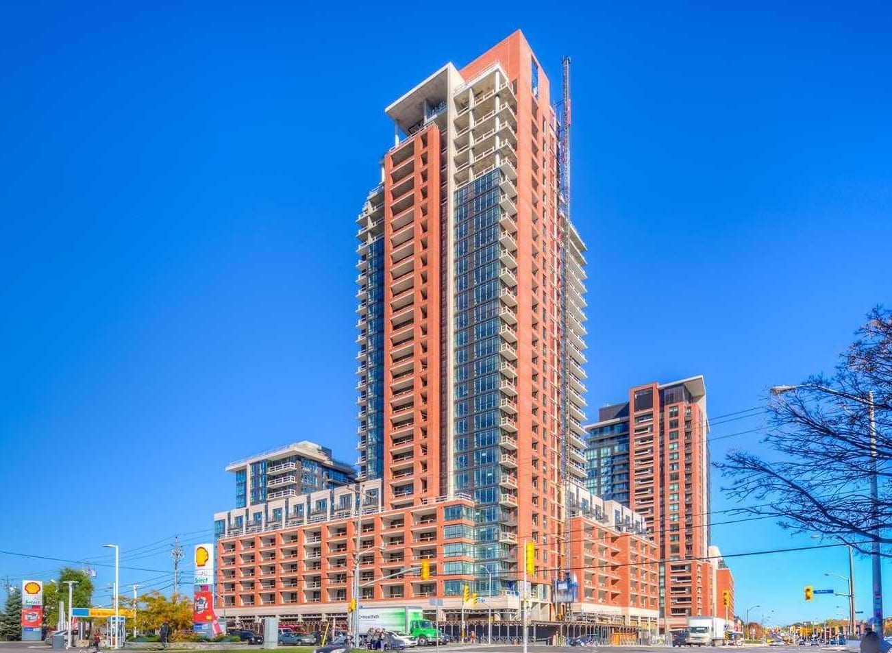 830 Lawrence Ave W
